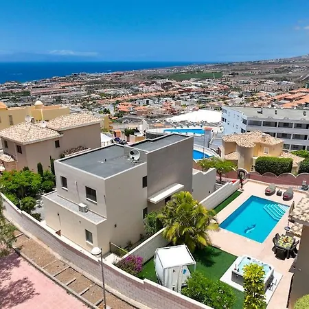 Torviscas Sunset & Jacuzzi Villa *
